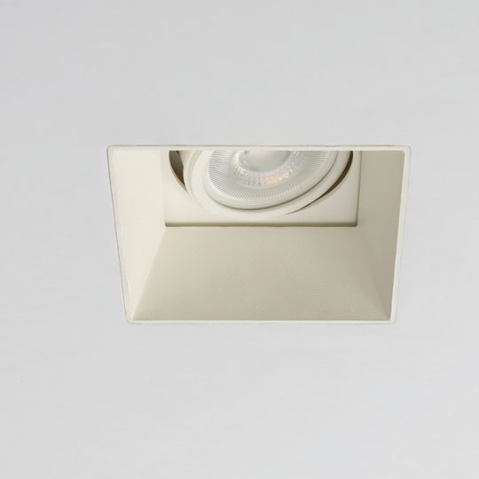 چراغ سقفی توکار فیتران کیو تی آر